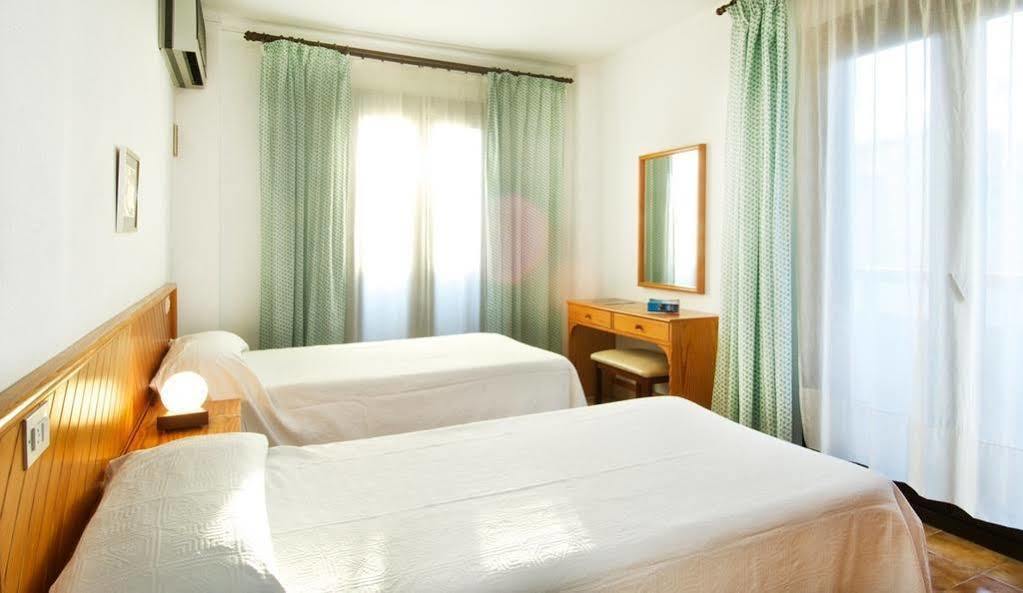 Apartamentos Bressol Port de Pollença Extérieur photo